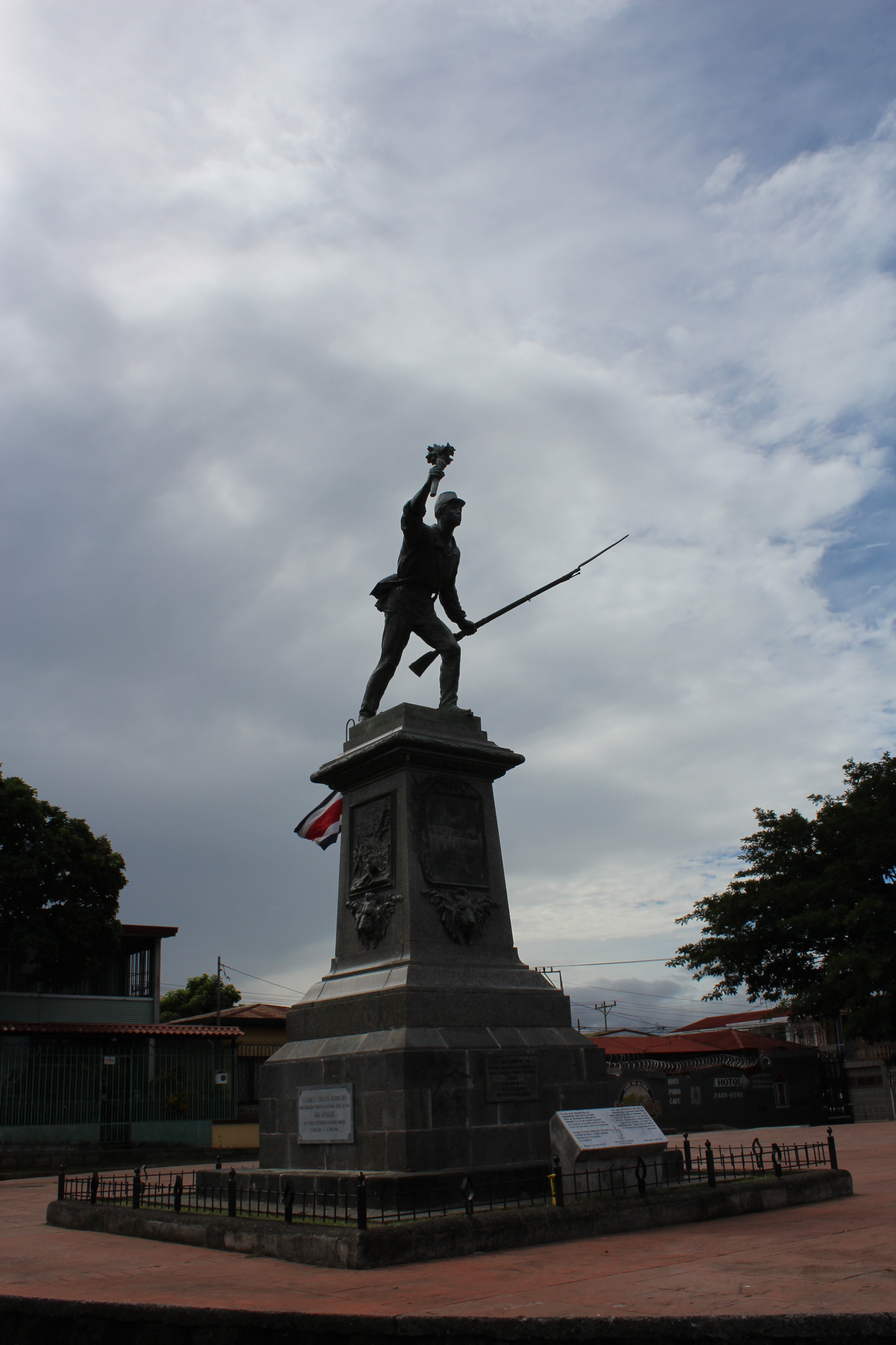 Alajuela statua di Juan Santamaria